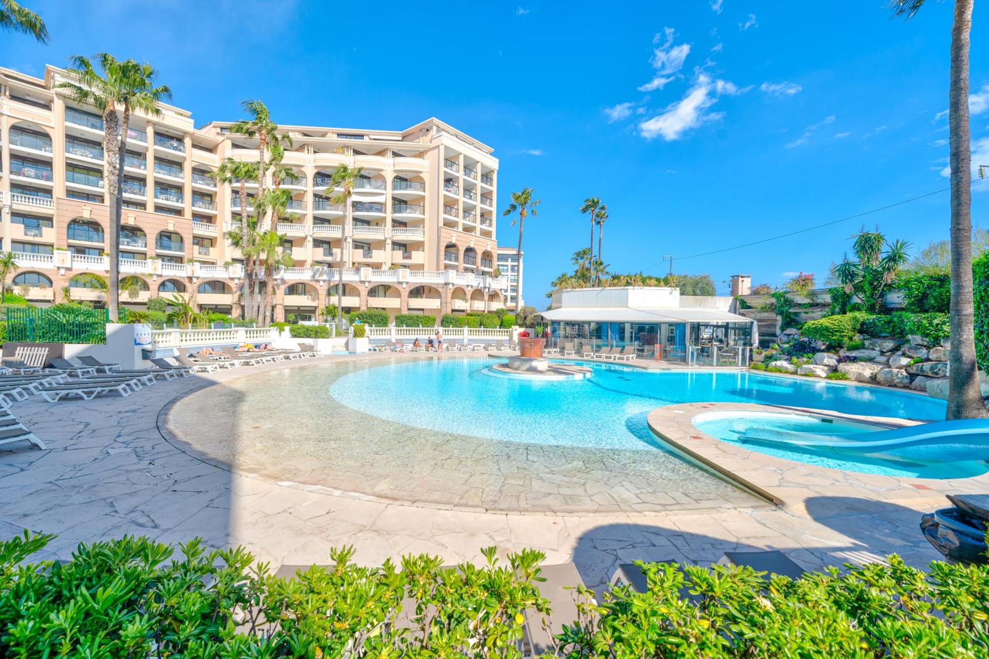 Residence La Palme D'Azur - Cannes Eksteriør bilde